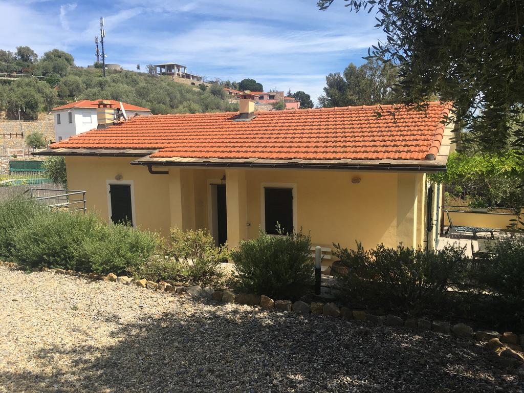 فيلا La Casa Di Fedra إمبيريا المظهر الخارجي الصورة