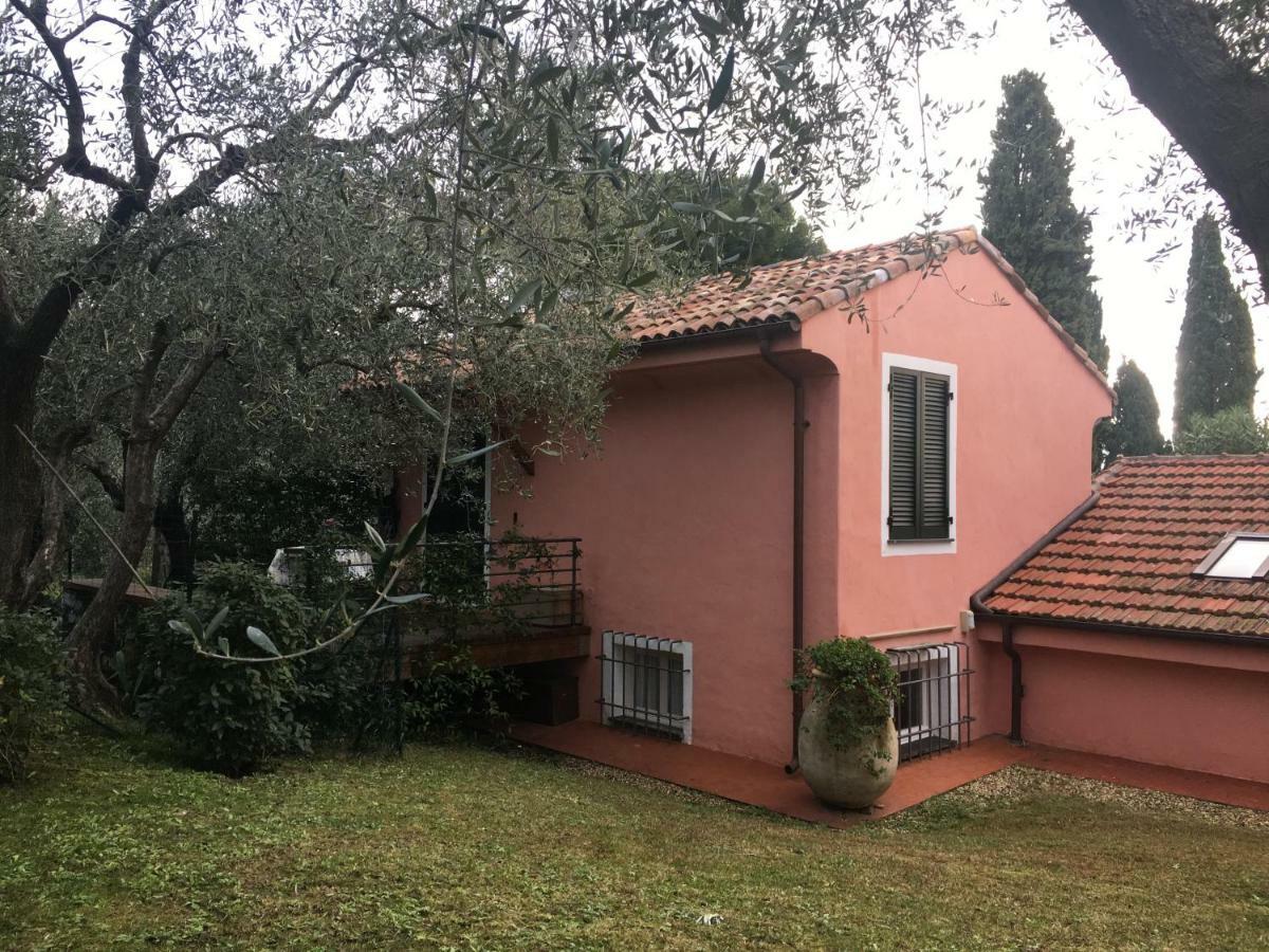 فيلا La Casa Di Fedra إمبيريا المظهر الخارجي الصورة