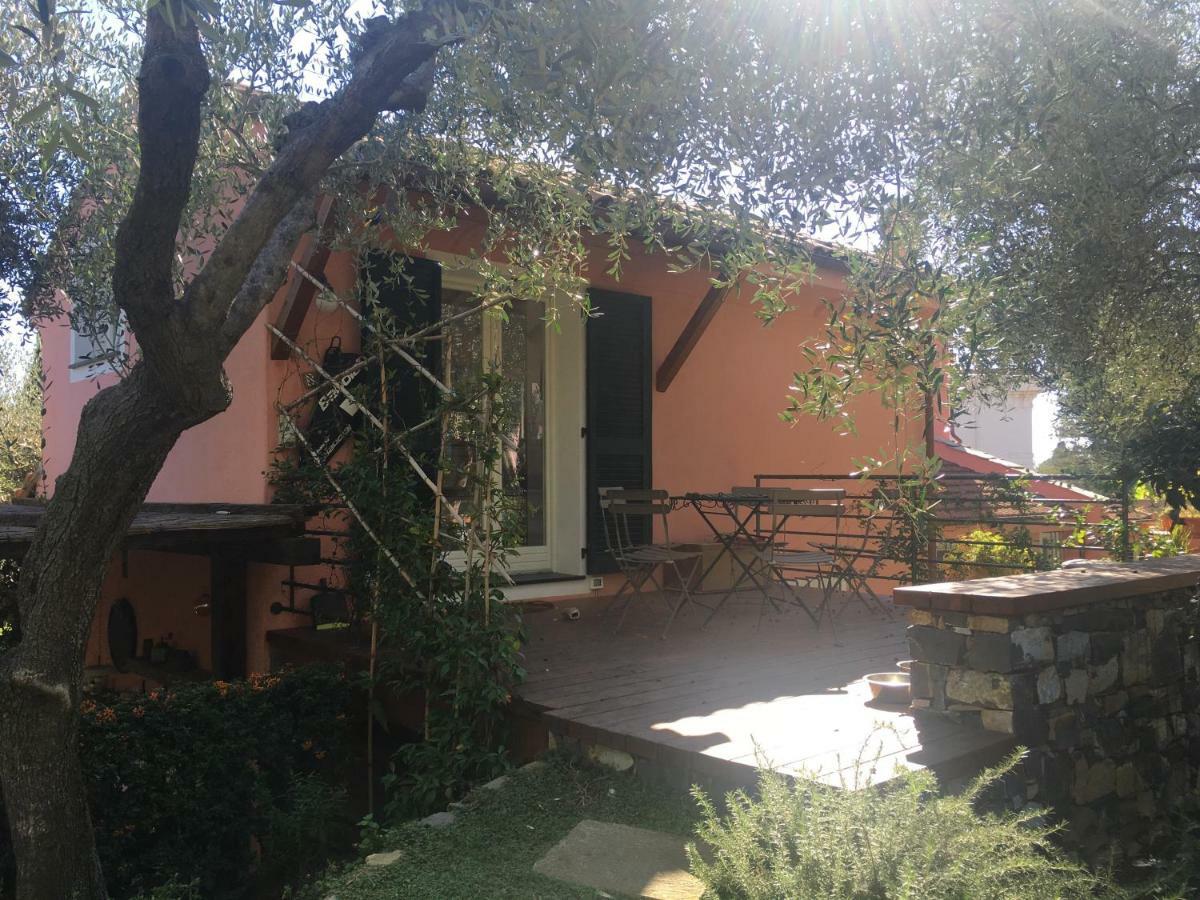 فيلا La Casa Di Fedra إمبيريا المظهر الخارجي الصورة