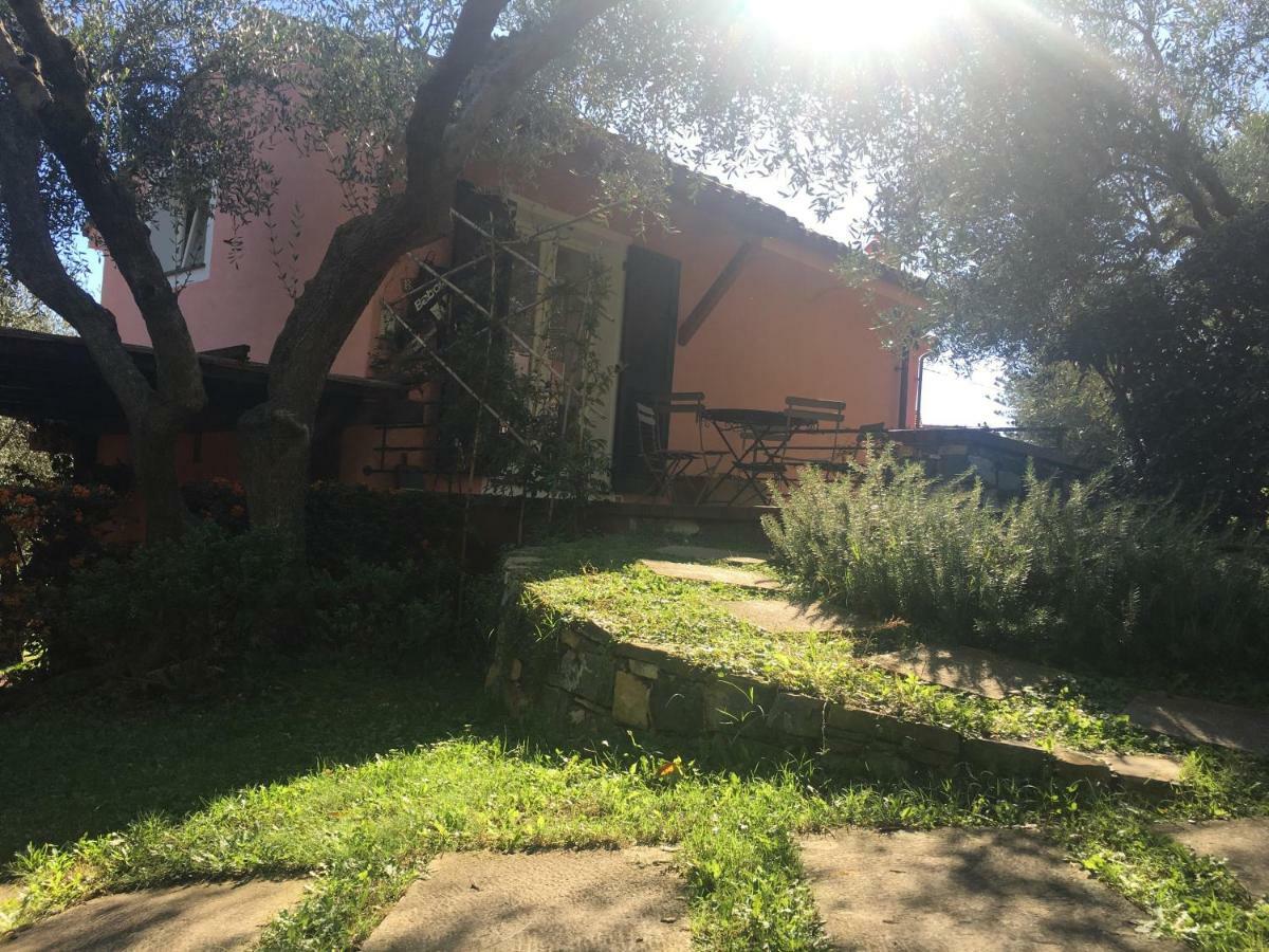 فيلا La Casa Di Fedra إمبيريا المظهر الخارجي الصورة